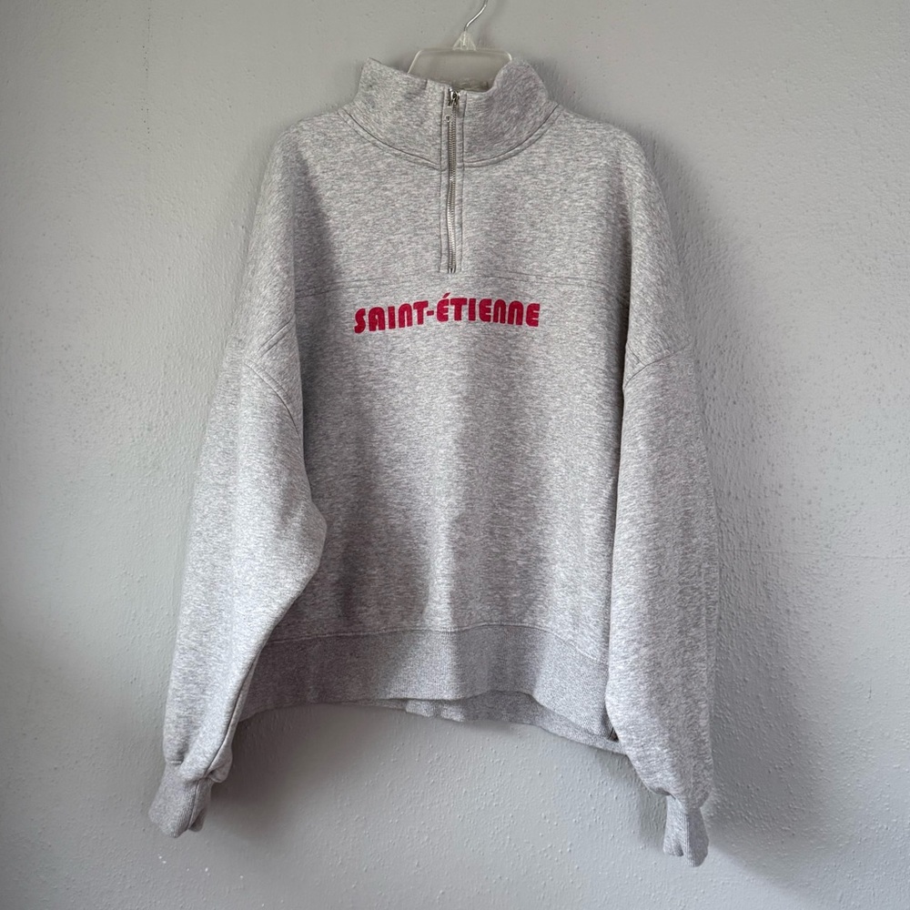Forever 21 Women's Saint-Etienne Long Sleeve Sweater Cropped Size L Light Grey